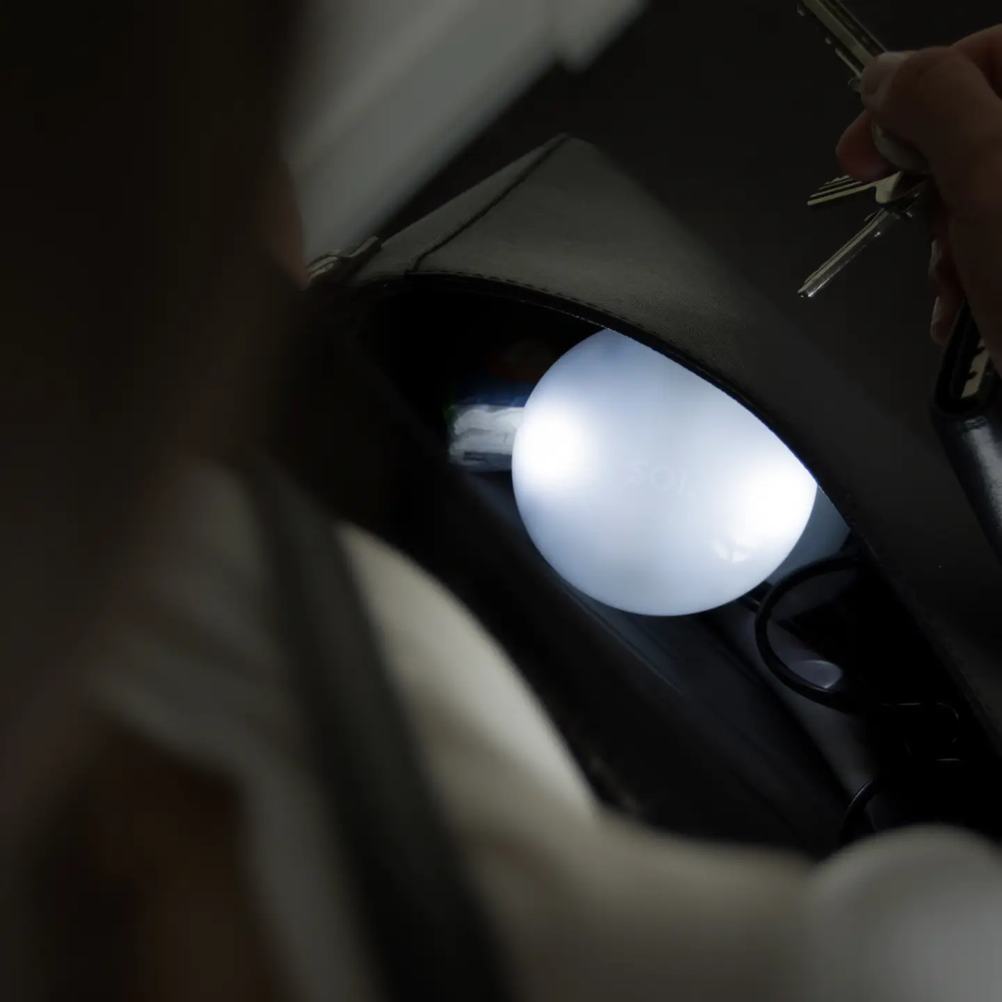SOI. Bag Light - Compact Motion-Activated Light for Bags & Purses
